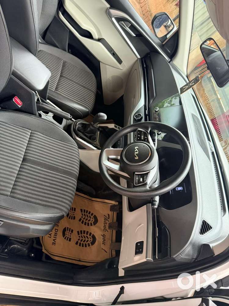 Kia Carens Prestige 2022