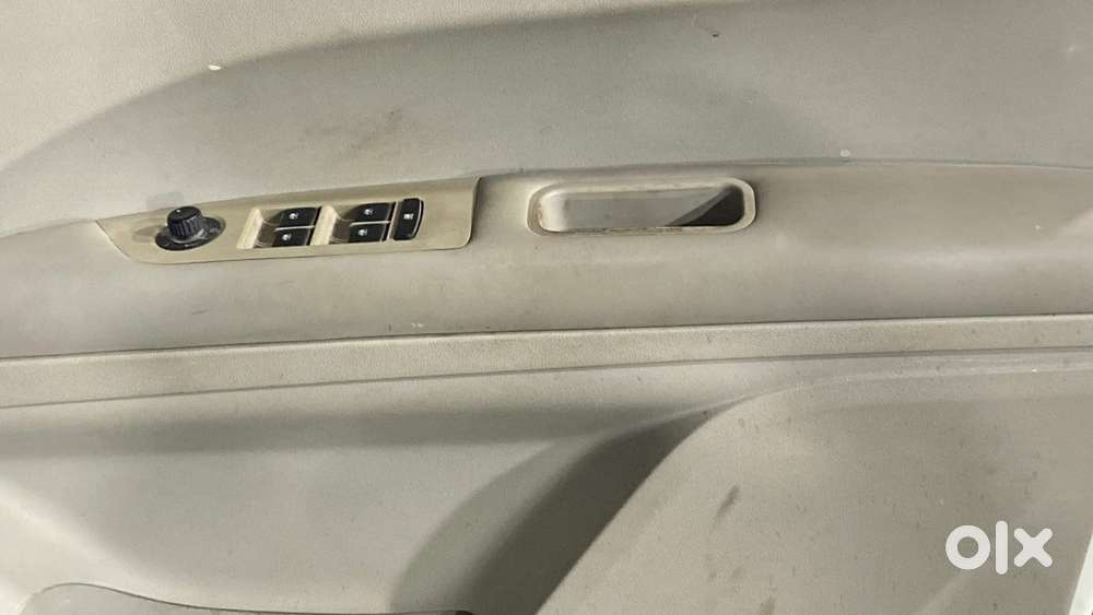 Mahindra Marazzo M6 8str, 2018, Diesel