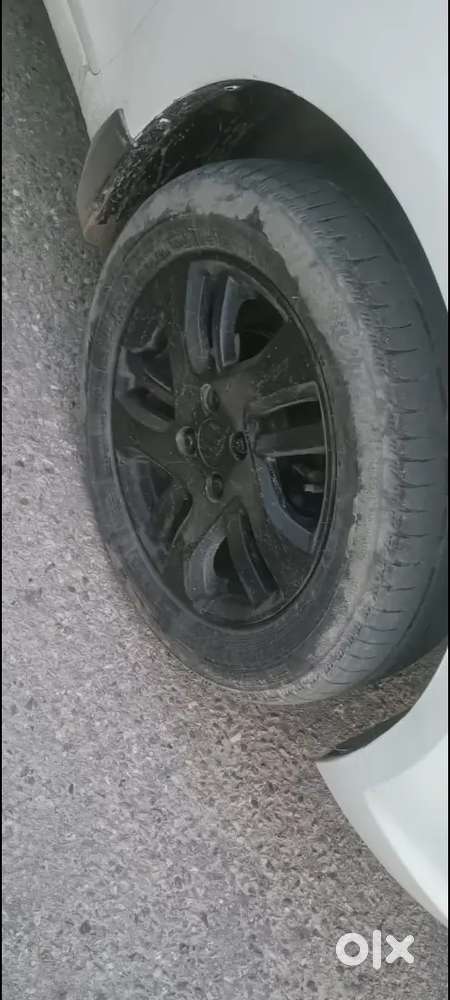 Maruti Suzuki Dzire 2012