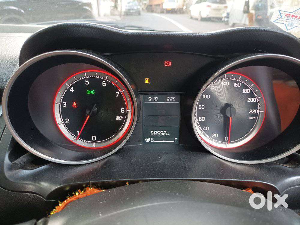 Maruti Suzuki Swift 2018 Zxi, 2019, Petrol