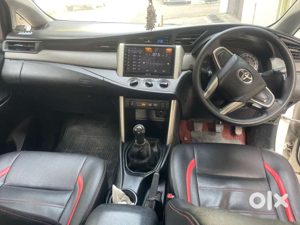 Toyota Innova Crysta 2.4 Gx Mt, 2017, Diesel