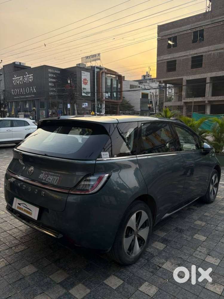 Mg Windsor Ev Essence, 2025, Electric