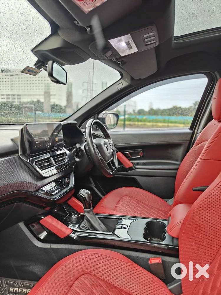Tata Safari 2.0 Kryotec Xza Plus (o) Red Dark Edition, 2023, Diesel