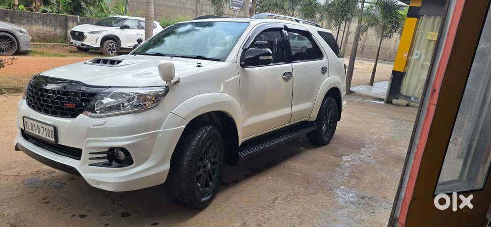 Toyota Fortuner 3.0 4x2 Automatic, 2015, Diesel