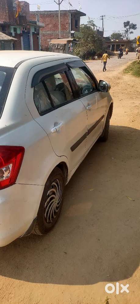 Maruti Suzuki Dzire 2016 Cng & Hybrids 68000 Km Driven