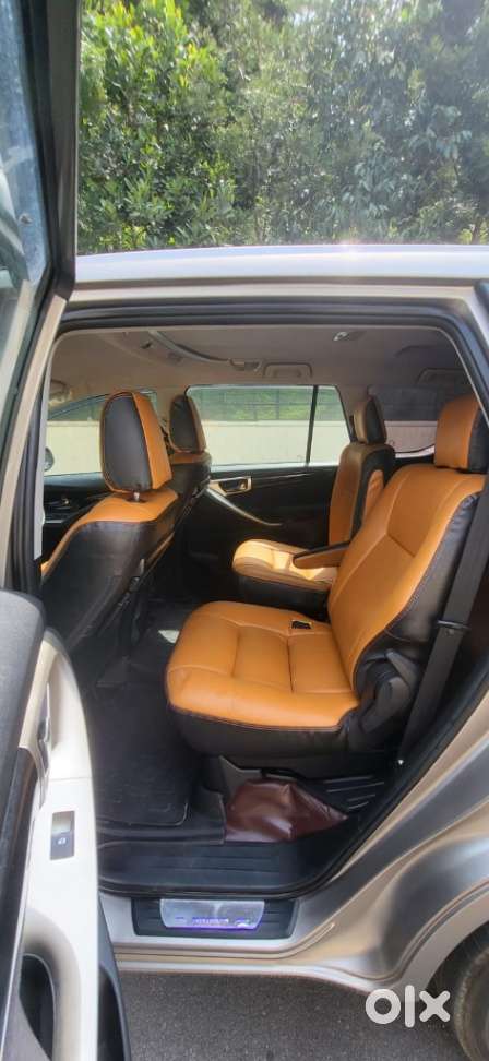 Toyota Innova Crysta 2.4 V, 2017, Diesel