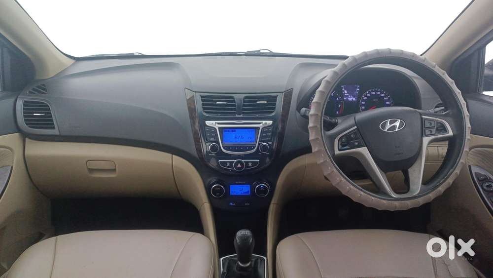 Hyundai Verna Fluidic 1.6 Vtvt Sx, 2014, Petrol