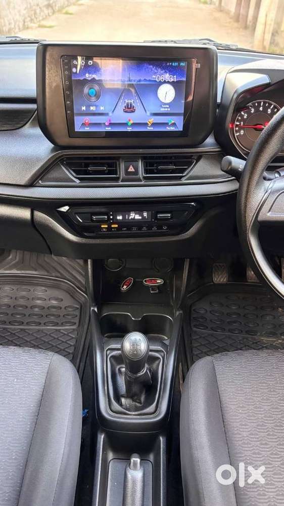 Maruti Suzuki Swift, 2025, Petrol