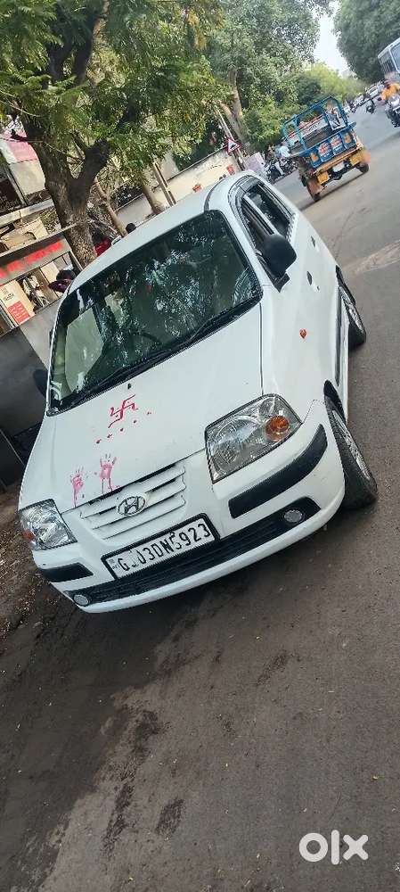 Hyundai Santro Le Zip 2011