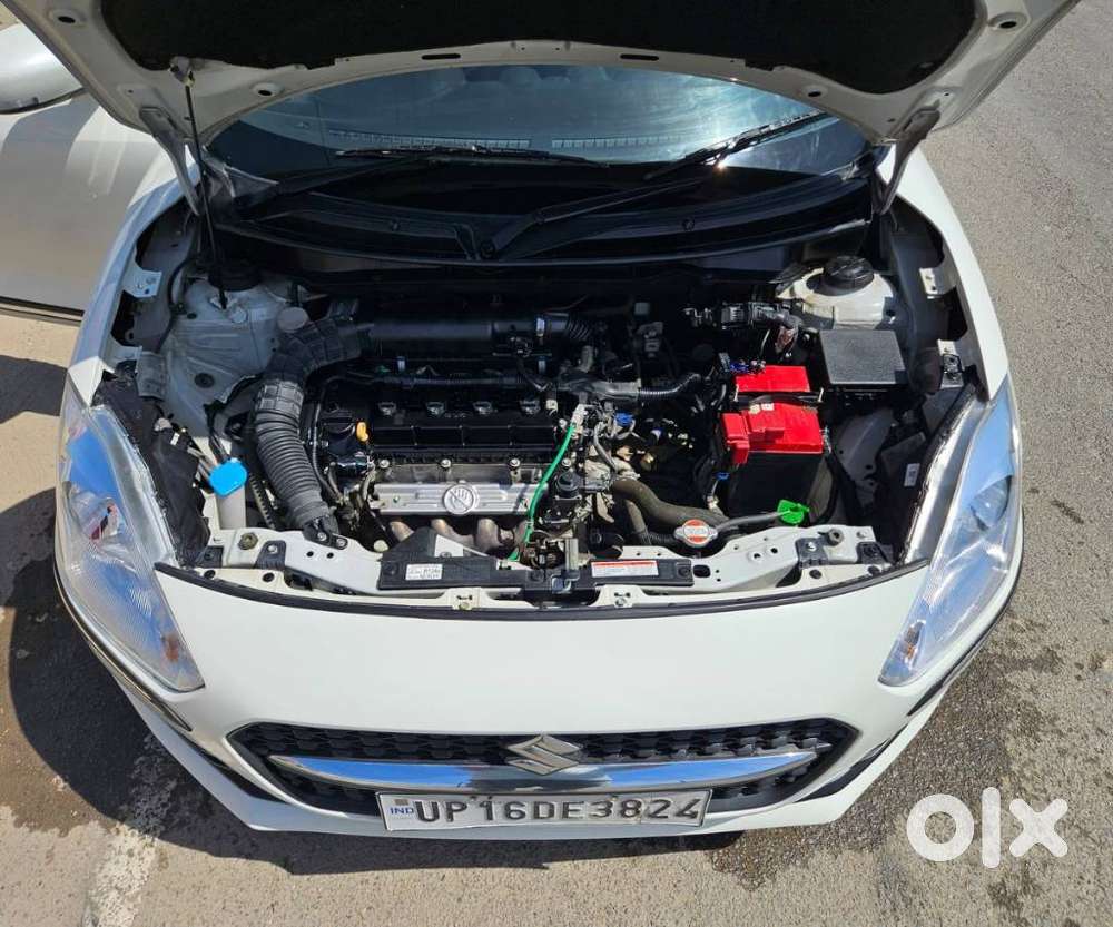 Maruti Suzuki Swift Vxi + Manual, 2022, Petrol