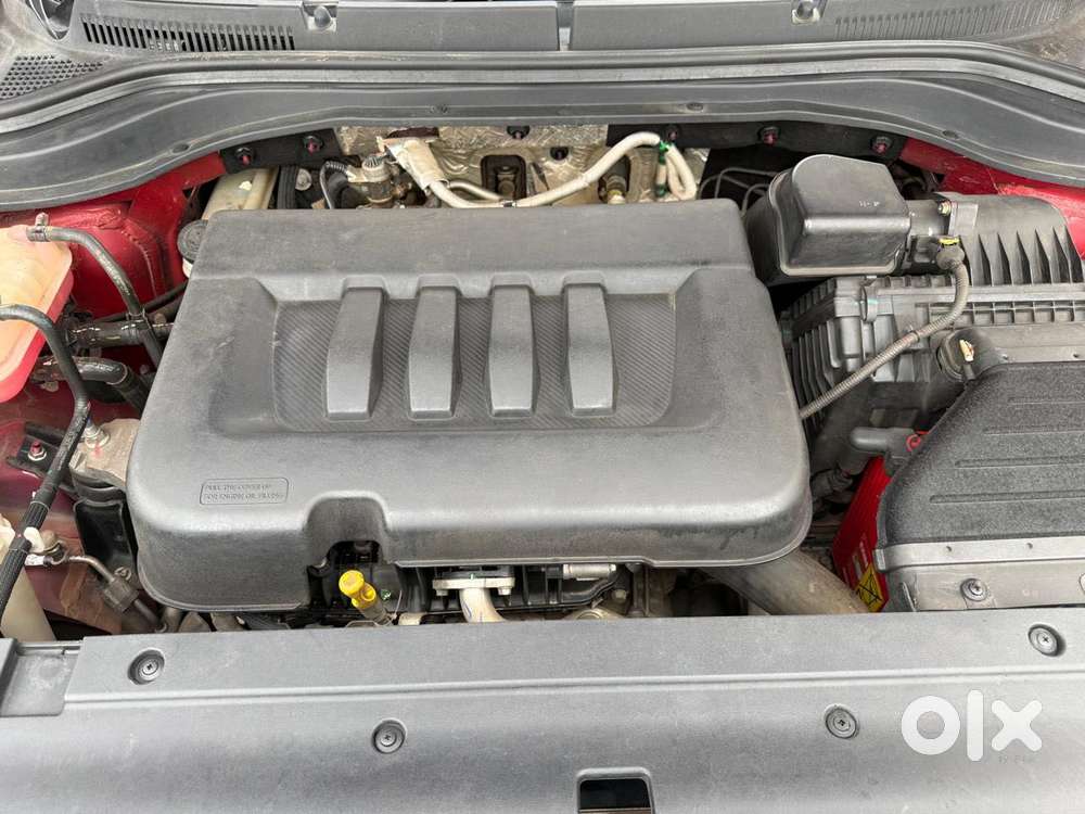 Mahindra Xuv700 2.2 Ax 7 Diesel Mt Str, 2022, Diesel