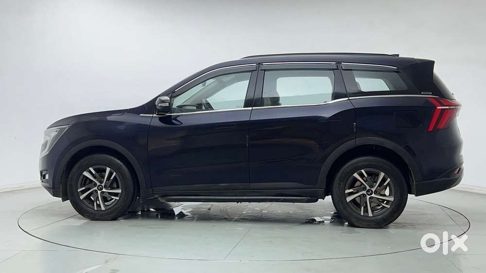 Mahindra Xuv700 2.0 Ax 5 Petrol At Str, 2024, Petrol