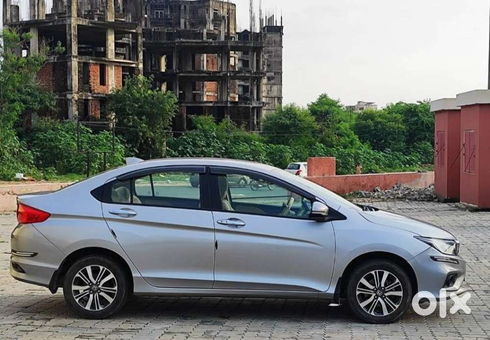 Honda City V Mt Sunroof, 2021, Petrol