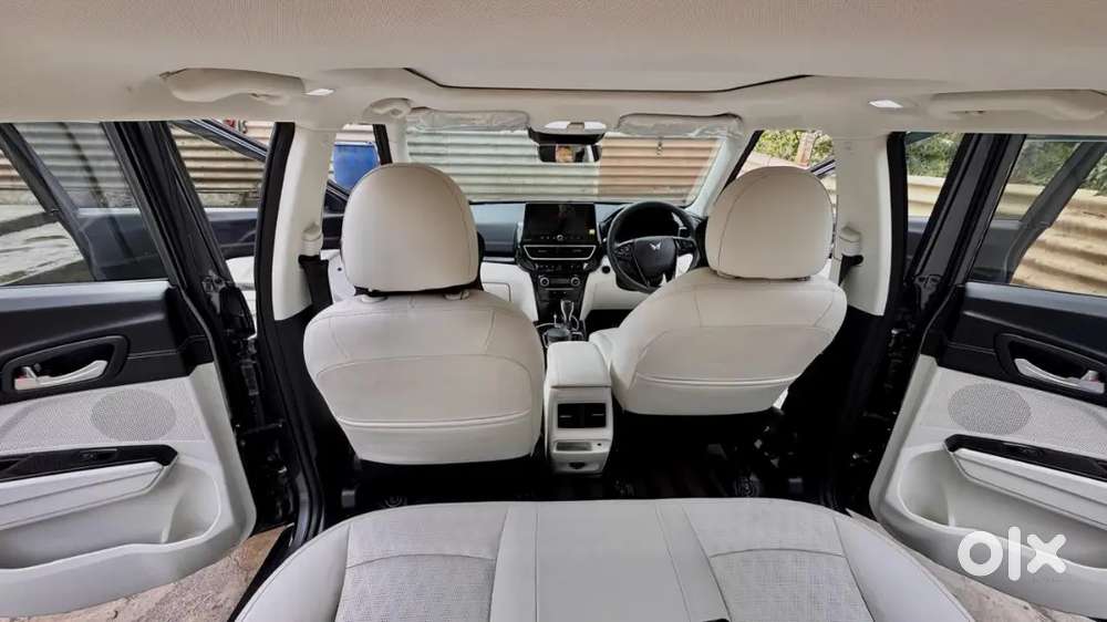 Mahindra Xuv 3xo  Automatic 2025