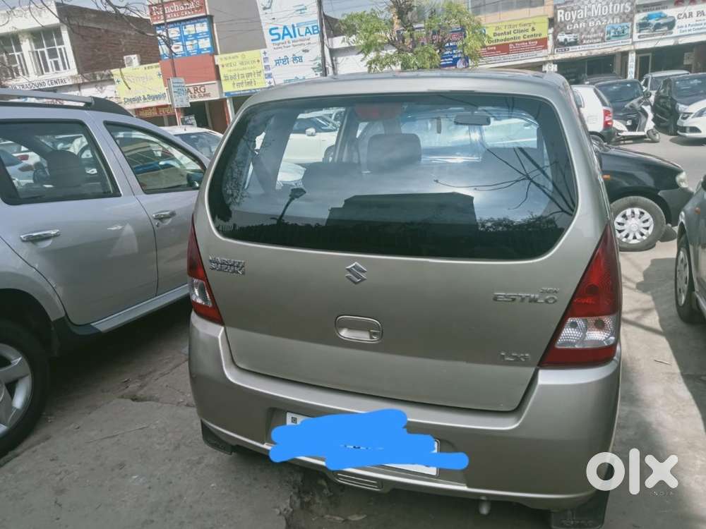 Maruti Suzuki Zen Estilo 2010