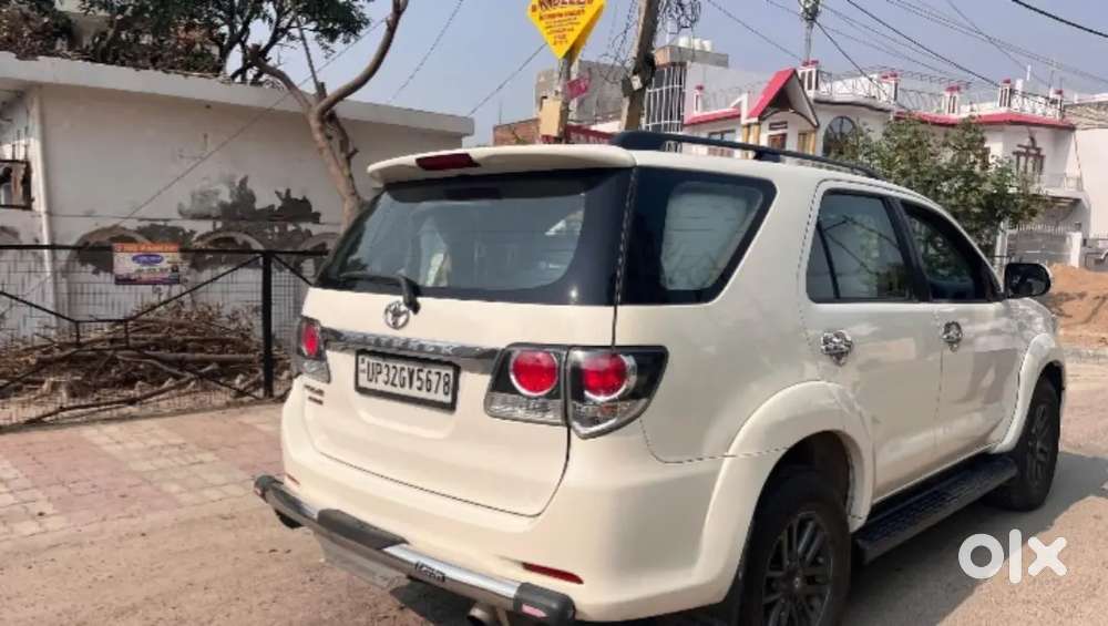Toyota Fortuner 2016 Diesel 50000 Km Driven