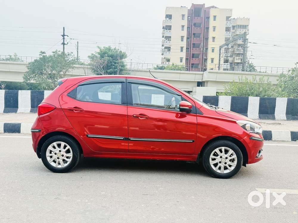Tata Tiago 1.2 Revotron Xz (o), 2017, Petrol