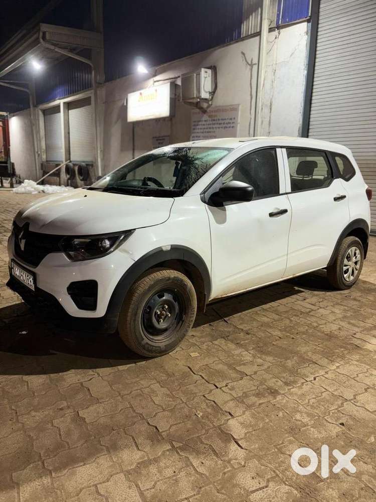 Renault Triber Petrol Good Condition