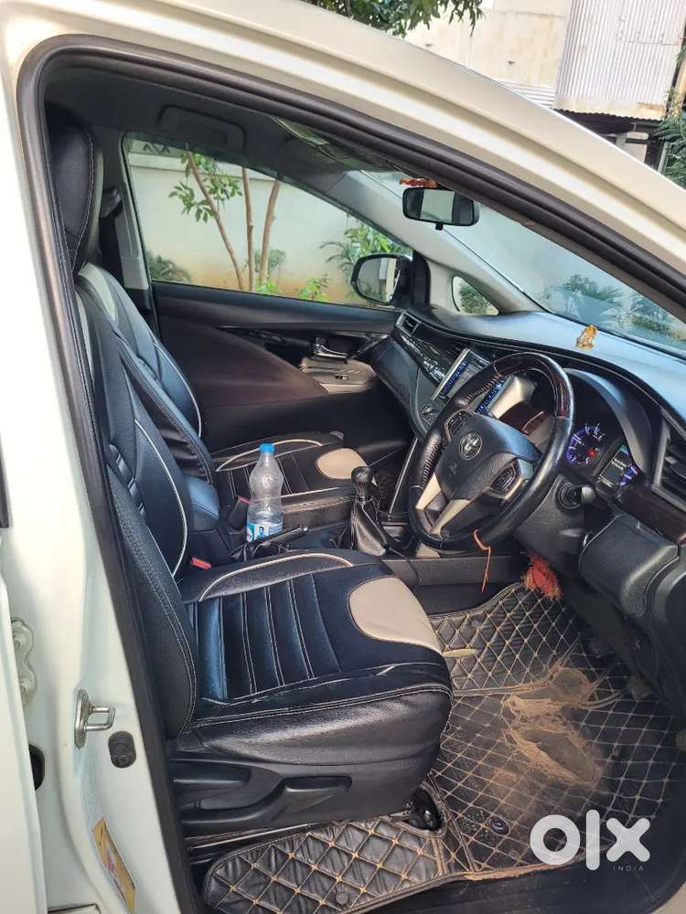 Toyota Innova Crysta 2019