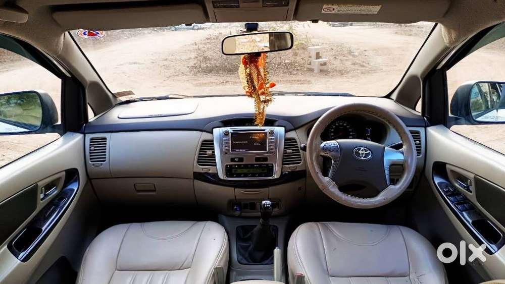 Toyota Innova, 2014