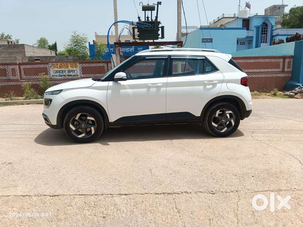 Hyundai Venue Sx Mt, 2021, Diesel