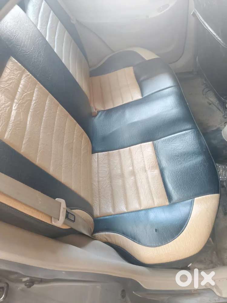 Hyundai Accent Hatchback 2010