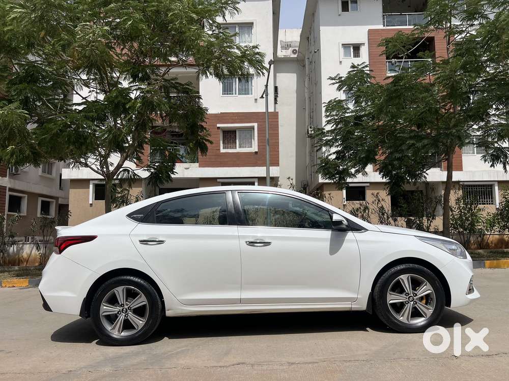 Hyundai Verna 1.6 Sx (o) Anniversary Edition Vtvt, 2018, Petrol