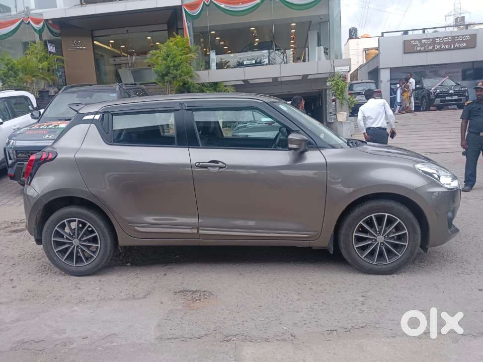 Maruti Suzuki Swift Vxi Ags, 2018, Petrol