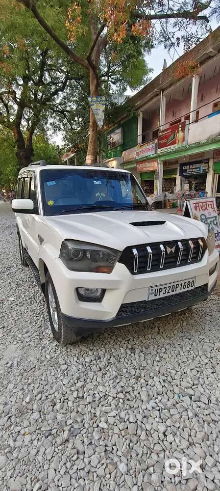 Mahindra Scorpio 2015 Diesel Well Maintained