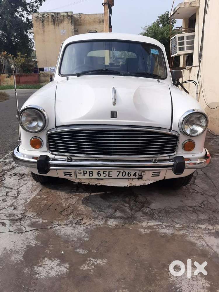 Ambassador Ambassador 2007 Petrol