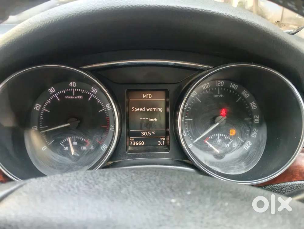 Skoda Superb 2010 Model Life Time Tax Sunroof
