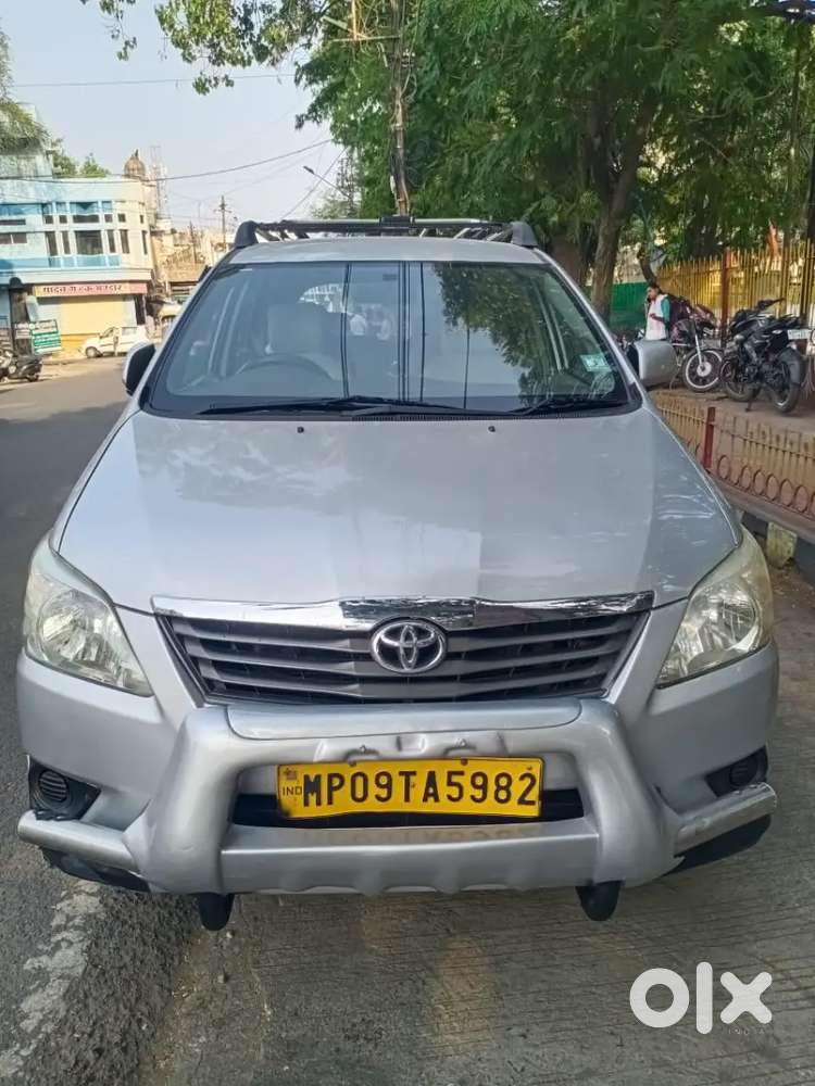 Toyota Innova Diesel Car