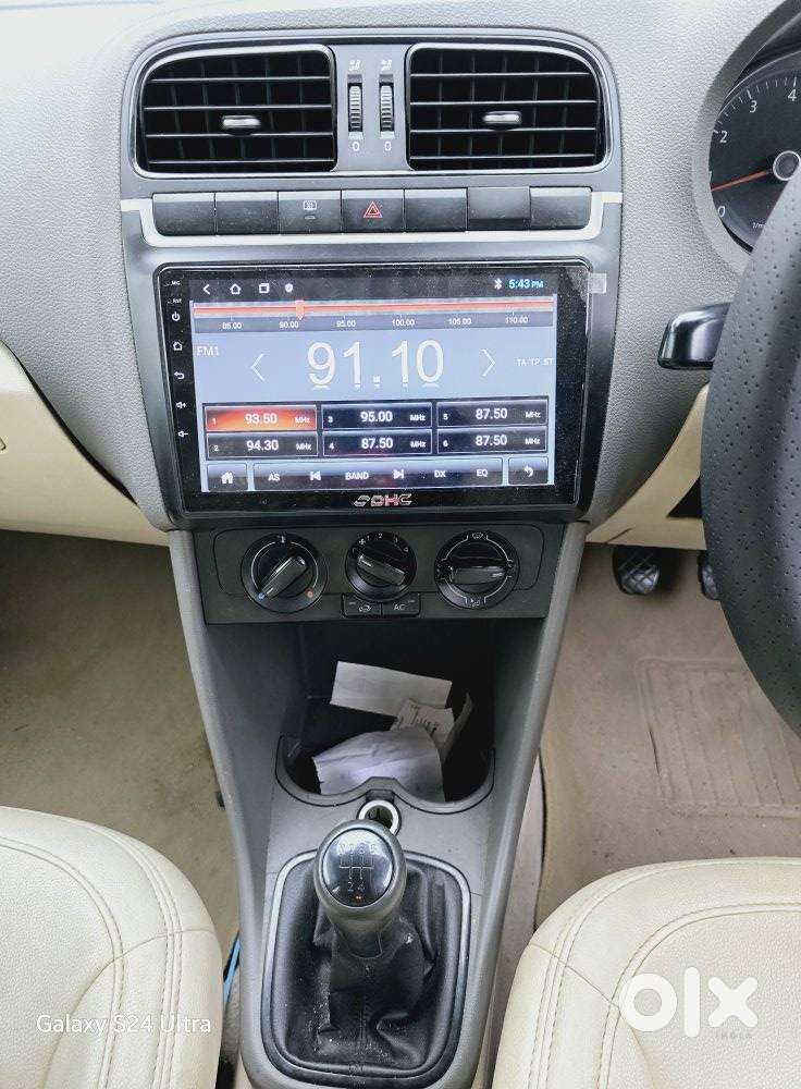 Volkswagen Vento 2010-2013 Petrol Highline, 2012, Petrol