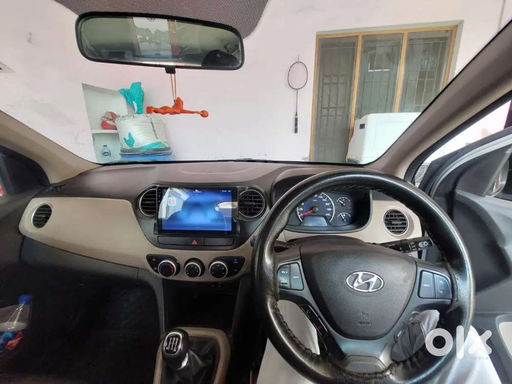 Hyundai Grand I10 Sportz 2016 Petrol Manual
