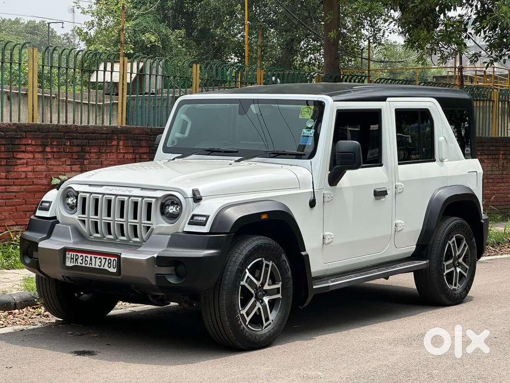 Mahindra Thar Roxx Mx3 Petrol At 2wd, 2025, Petrol