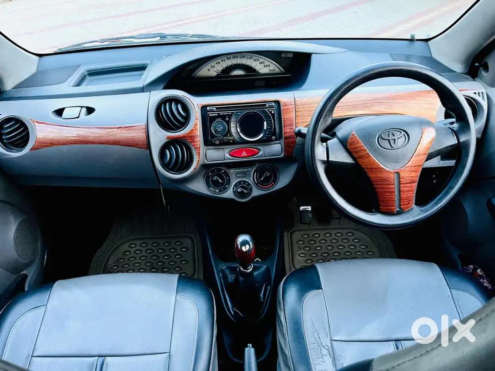 Toyota Etios Vx D 2011