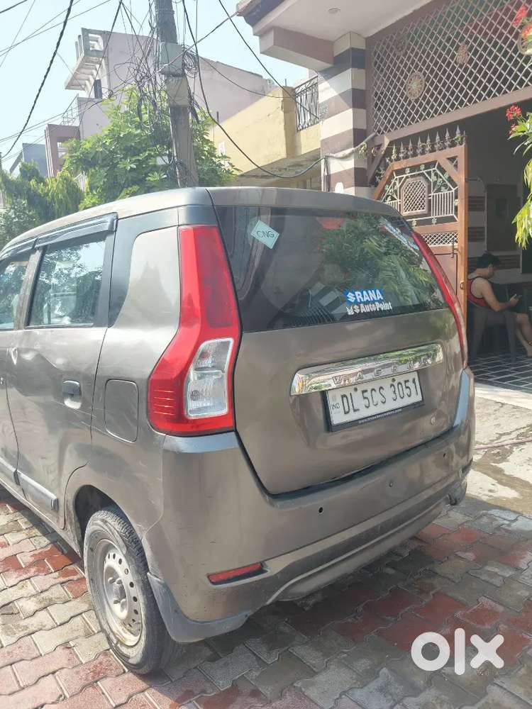 Wagonr Lxi (o) Cng  Delhi Registered  2021