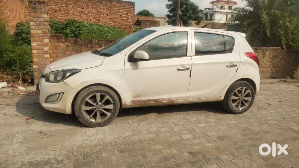 Hyundai I20 Asta Diesel 2013 Variant