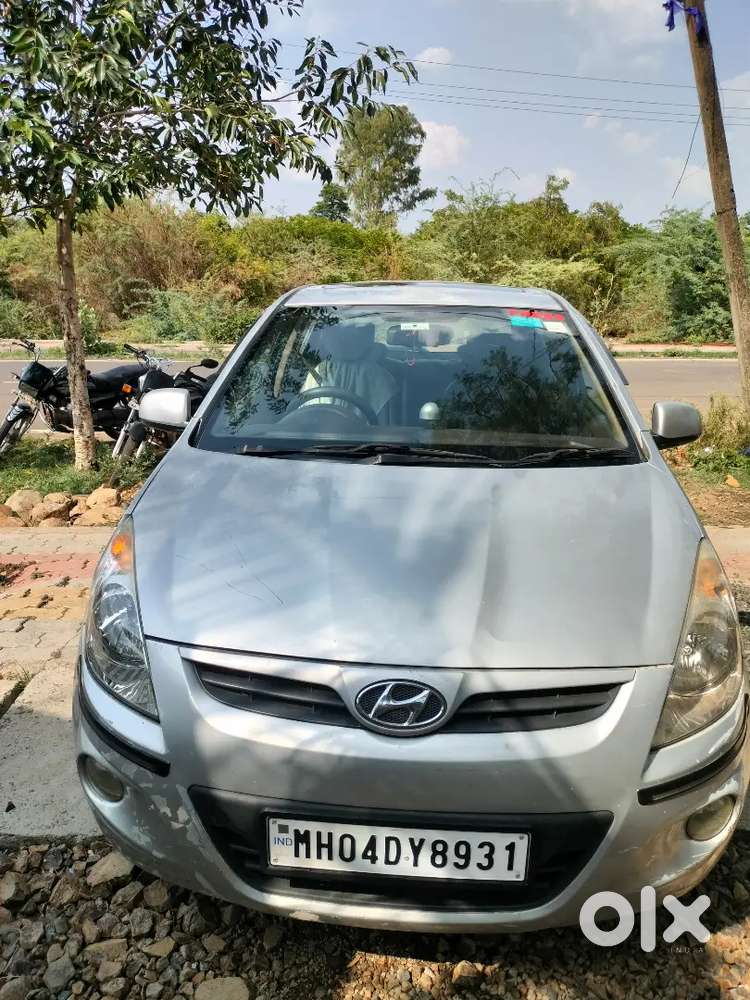 Hyundai I20 Asta 2009 Sunroof With 8 Airbags