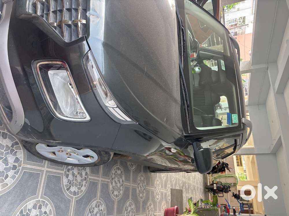 Hyundai Venue 1.2 S July 2021