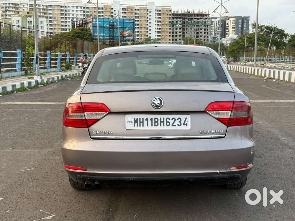 Skoda Superb Elegance 2.0 Tdi Cr At, 2014, Diesel