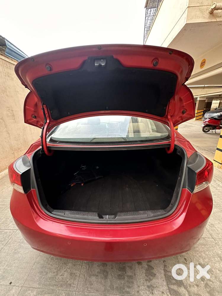 Hyundai New Elantra 1.8 Sx (o) At Vtvt, 2015, Petrol