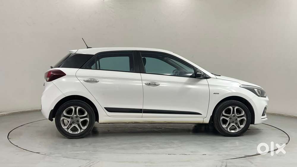 Hyundai Elite I20 1.2 Asta (o) Cvt, 2019, Petrol