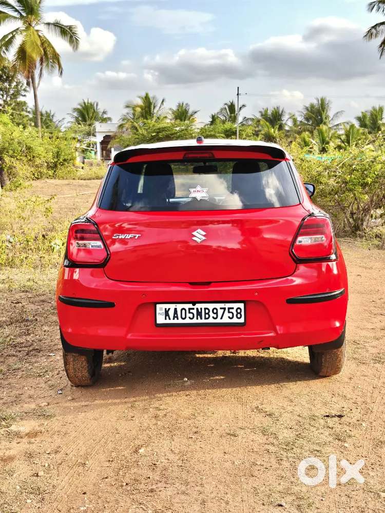 Maruti Suzuki Swift Vxi 2021