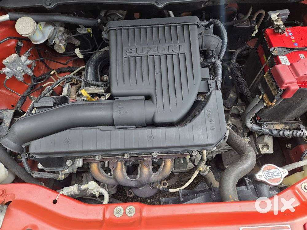 Maruti Suzuki Swift Vxi + Manual, 2017, Petrol