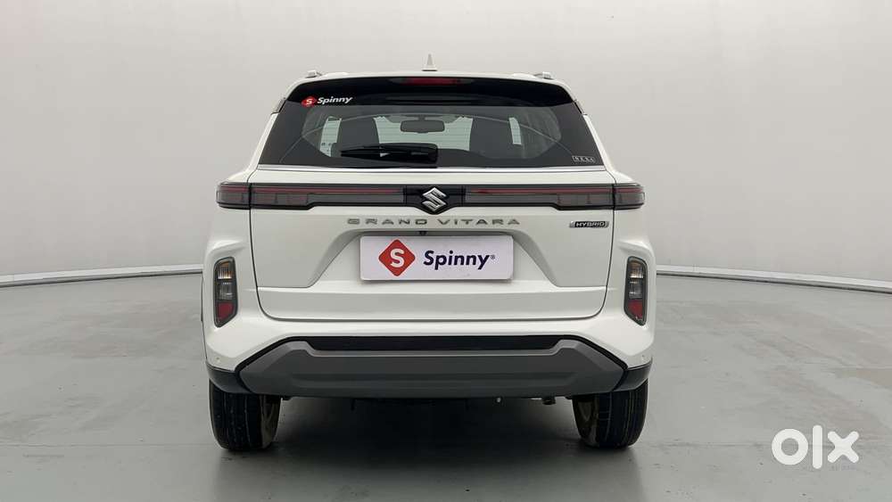 Maruti Suzuki Grand Vitara 1.5 Alpha Plus Intelligent Hybrid Ecvt, 2..