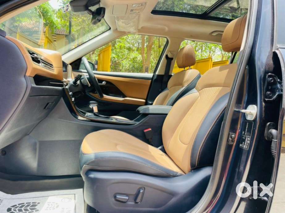 Hyundai Alcazar Signature 1.5 Petrol Dct 7str, 2024, Petrol