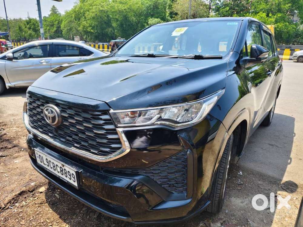 Toyota Innova Hycross 2.0 Vx Hybrid 8 Str, 2023, Petrol