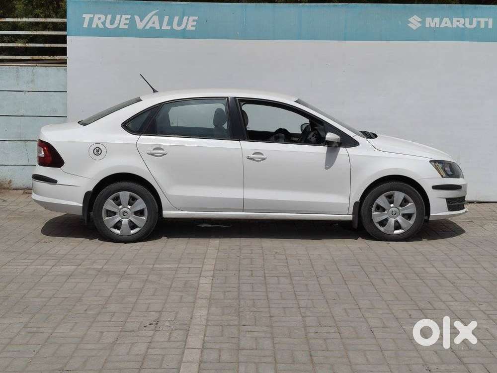 Skoda Rapid Tsi Active 1.0 Mt, 2020, Petrol