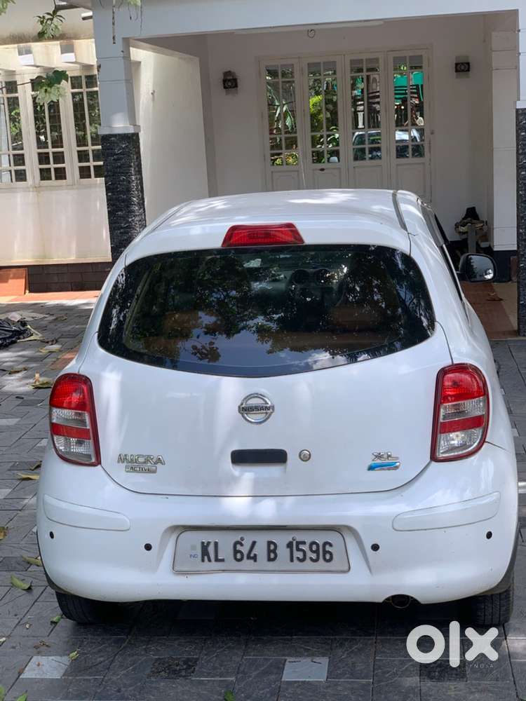 Nissan Micra Active 2013